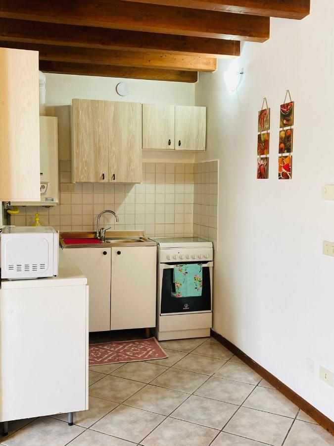 Palm Beach - Your Private And Complete Apartment In Desenzano Del Garda Exteriör bild