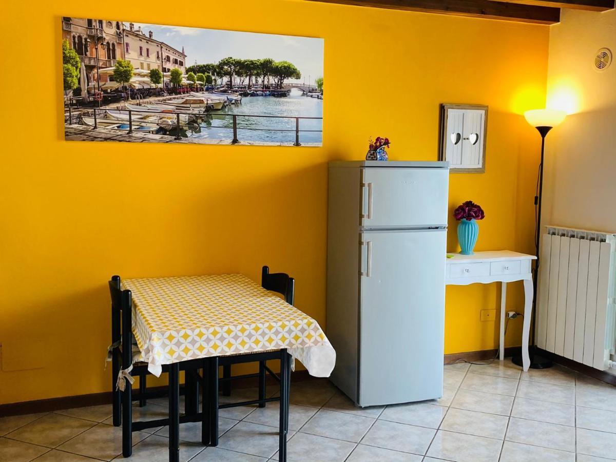 Palm Beach - Your Private And Complete Apartment In Desenzano Del Garda Exteriör bild